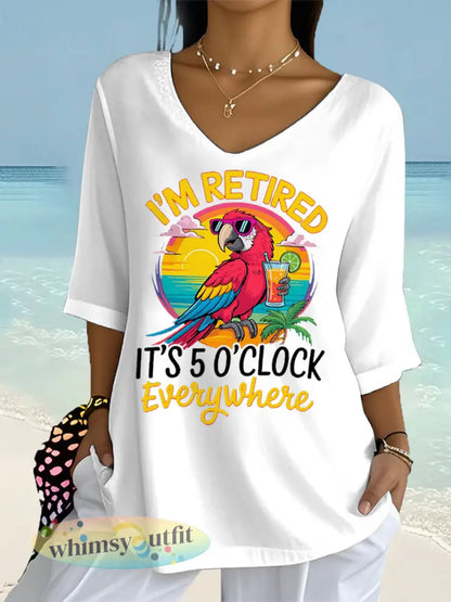 Dames Ik ben met pensioen Het is 5 uur overal papegaaienprint casual top met halve mouwen - wit / S