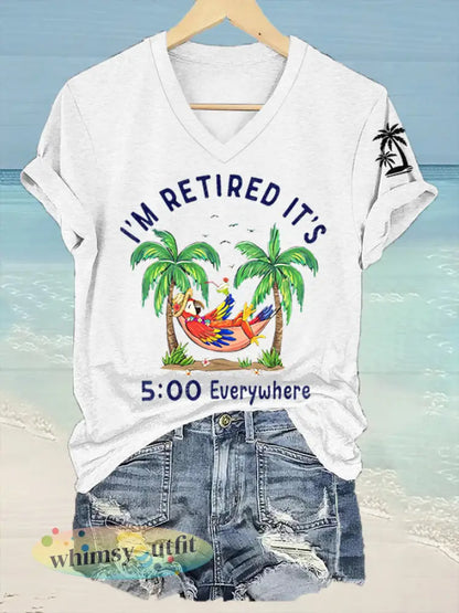 Dames I’m Retired It’s 5 O’clock Everywhere papegaaienprint casual T-shirt met V-hals - Wit / S