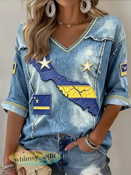 Dames T-shirt met Denim Patchworkprint en V-hals Casual Kaart van Curaçao - Blauw / S
