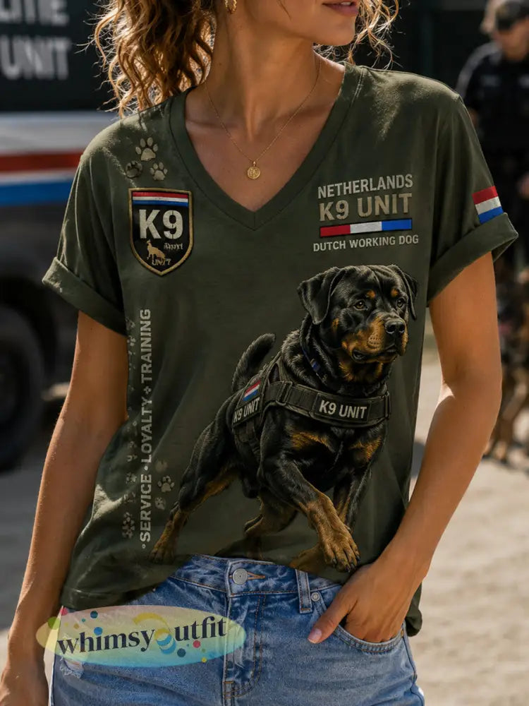 Damesshirt met V-hals en afbeelding van een politiehond - A / S
