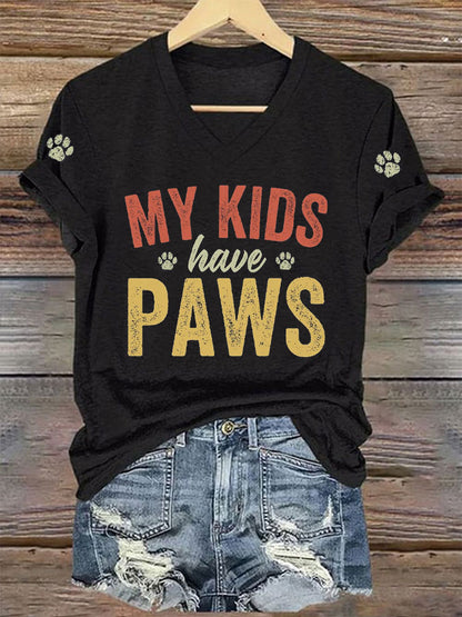 Moederdag voor vrouwen Mijn kinderen hebben een bovenkant met poten gedrukt