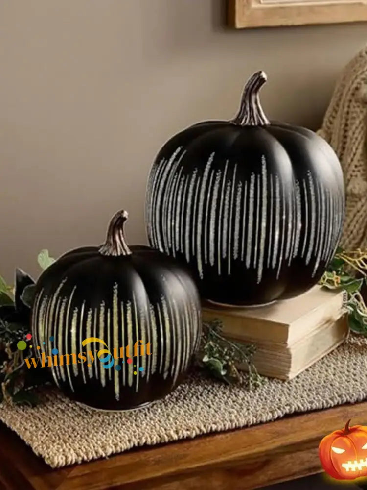 Twinkle Light Pumpkins Black / S