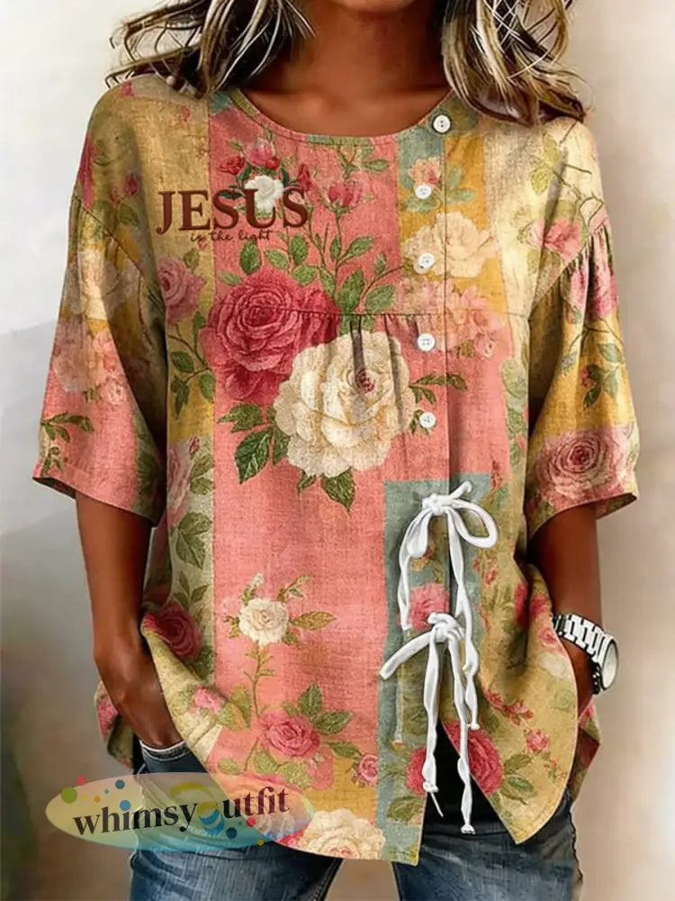 Vrouwen Jezus is de lichte plant en bloem met knopen en gevlekt katoen en linnen shirt - als foto / S