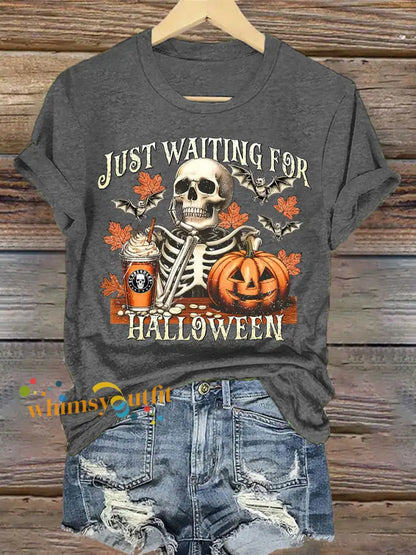 Women’s Just Waiting for Halloween Print T shirt Dark Gray / S
