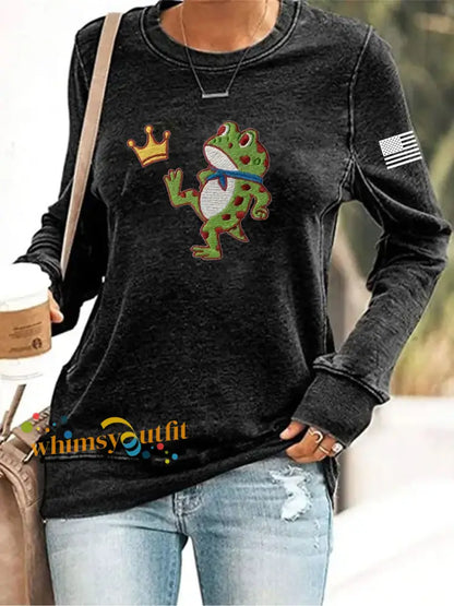 Women’s No Kings Resist Frog Print Sweatshirt Black / S