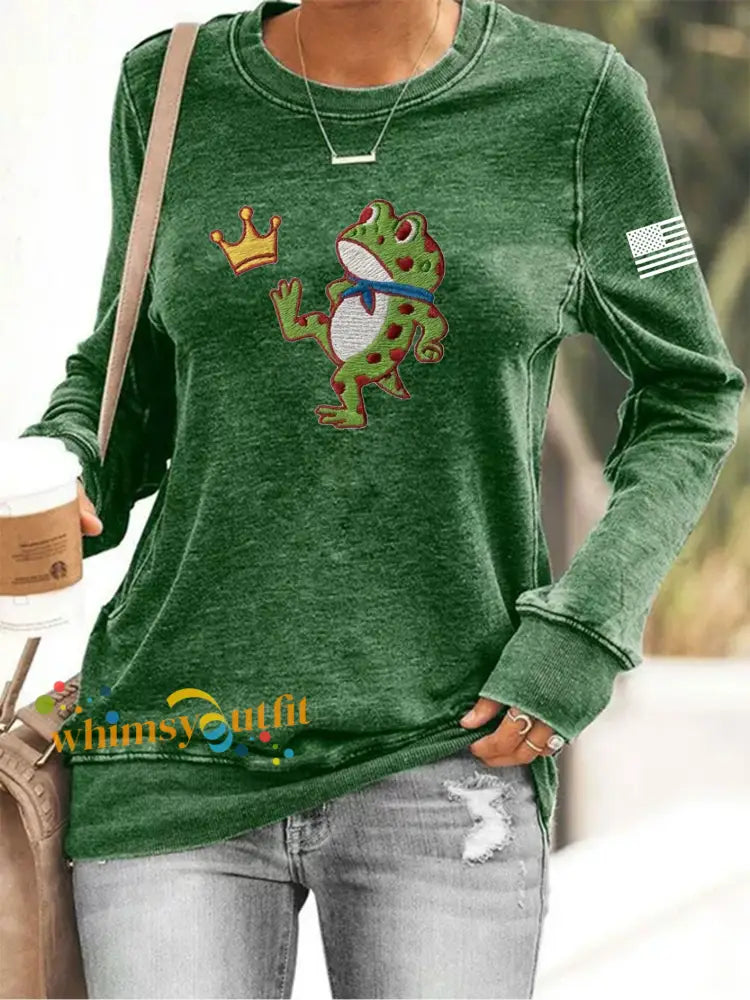 Women’s No Kings Resist Frog Print Sweatshirt Green / S