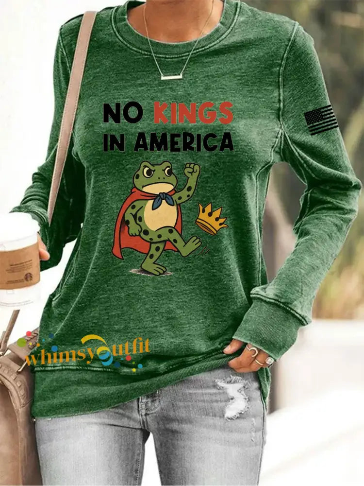Women’s No Kings Resist Frog Print Sweatshirt Green / S