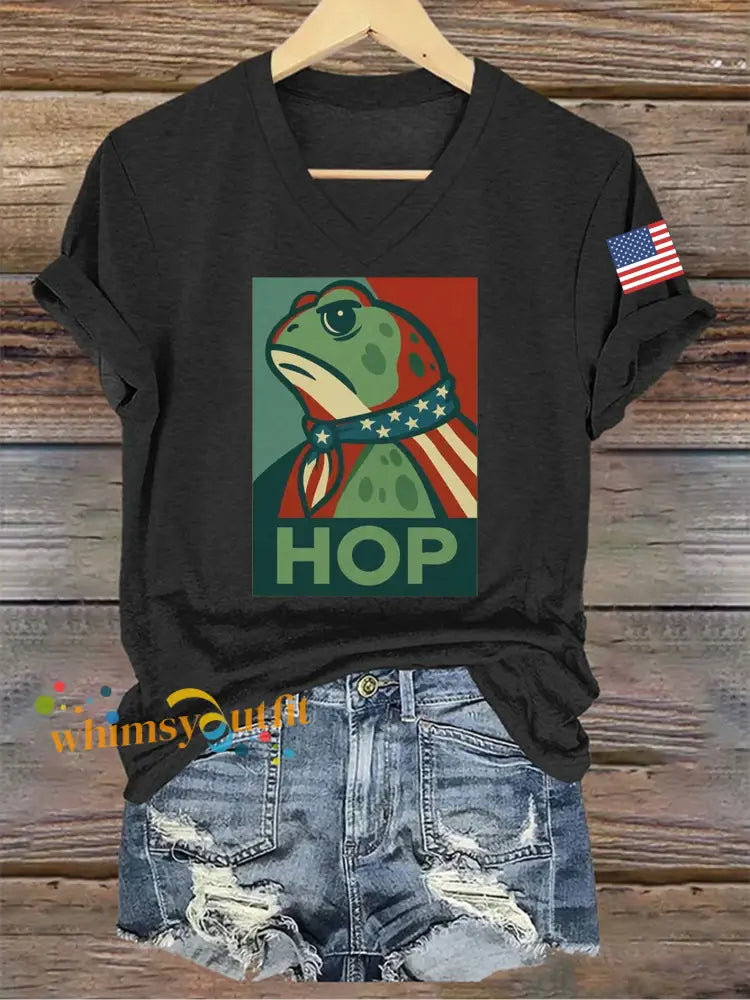 Women’s Retro Resist Frog Printed T-shirt Black / S